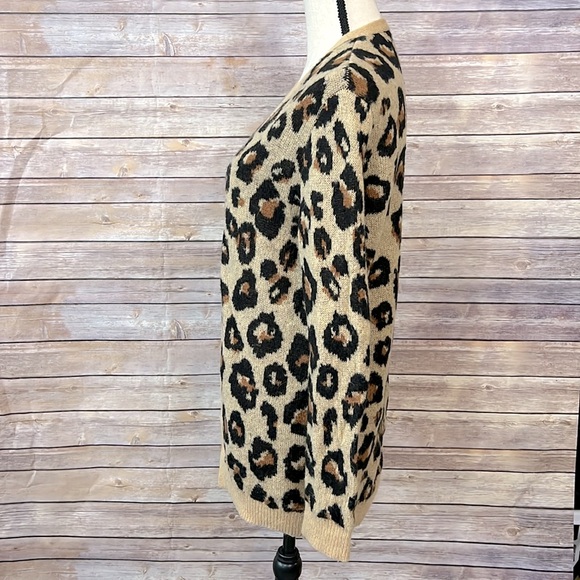 Witty Fox Leopard Sweater Cardigan- Size M - Picture 2 of 5